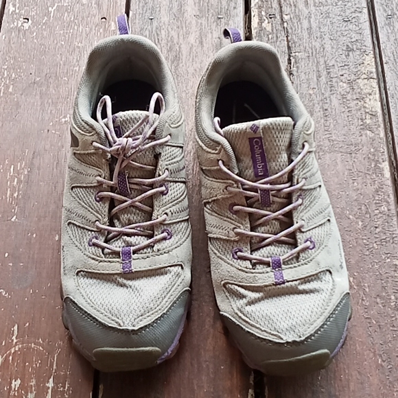 waterproof trainers size 6